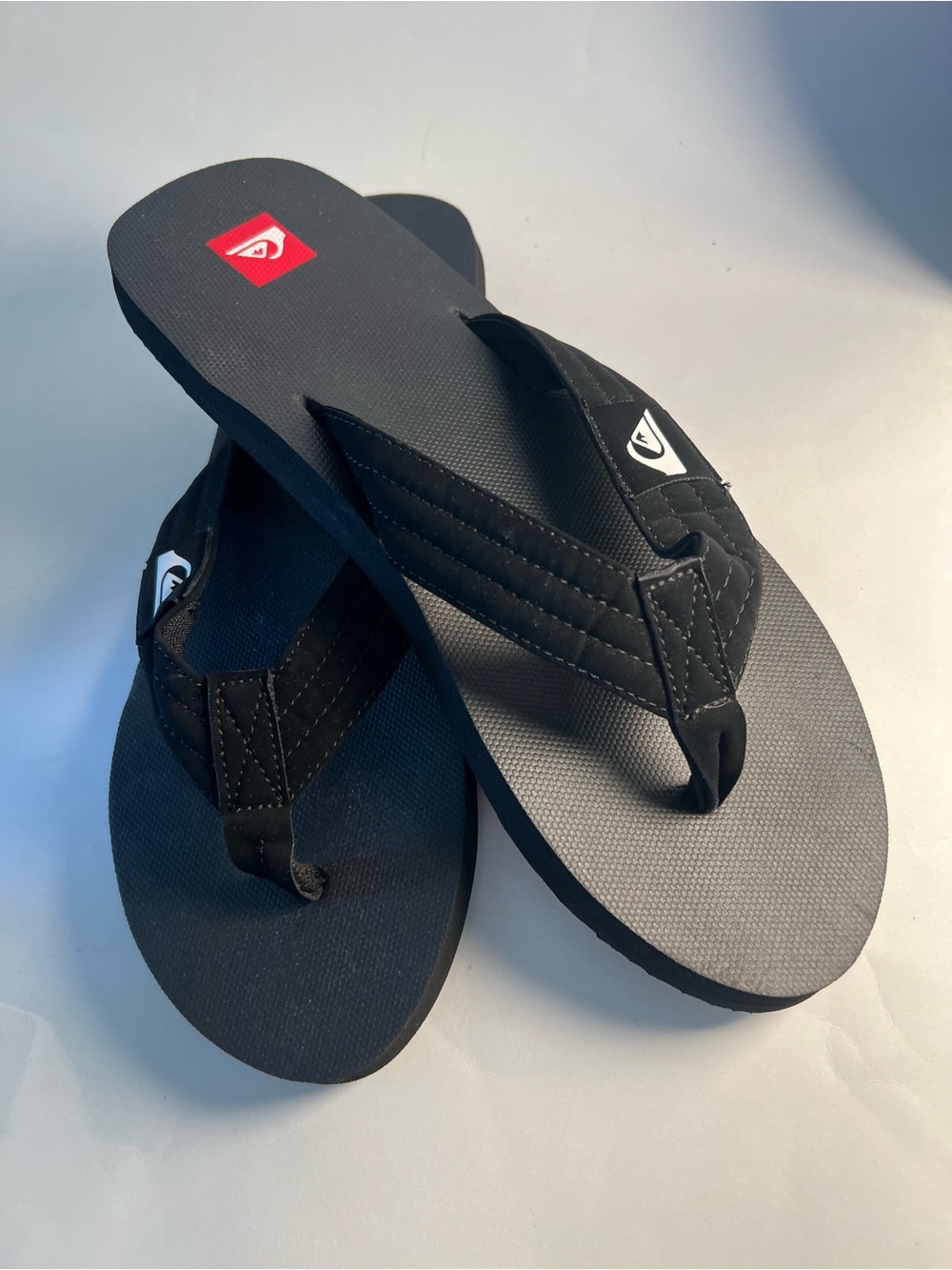 Quiksilver Men's Black Thong Sandals US 13 EU 46 Slip-On Logo Rubber Sole